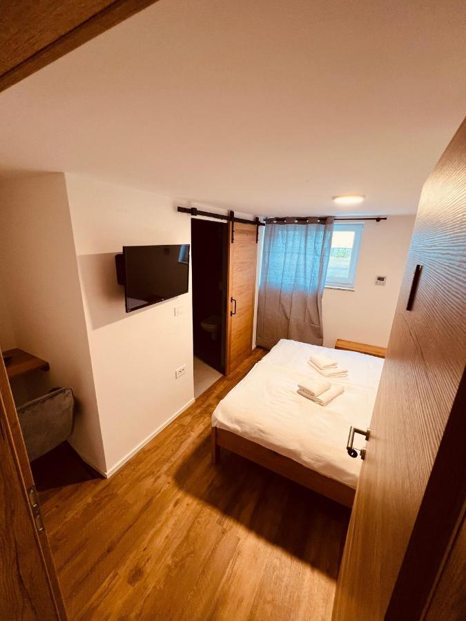 Pjagodic Hotel Cerklje - 5Min To Airport Cerklje na Gorenjskem Esterno foto