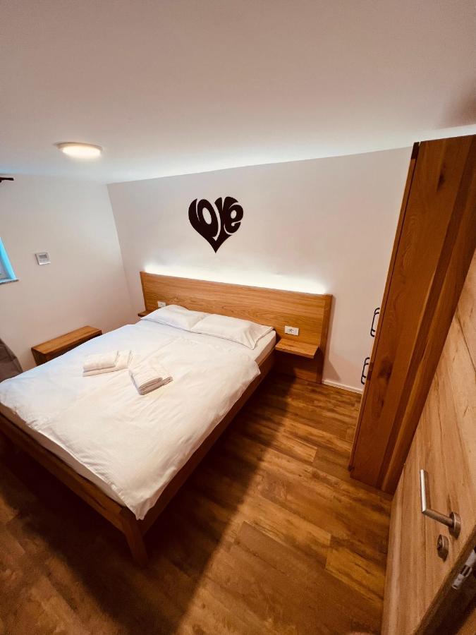 Pjagodic Hotel Cerklje - 5Min To Airport Cerklje na Gorenjskem Esterno foto