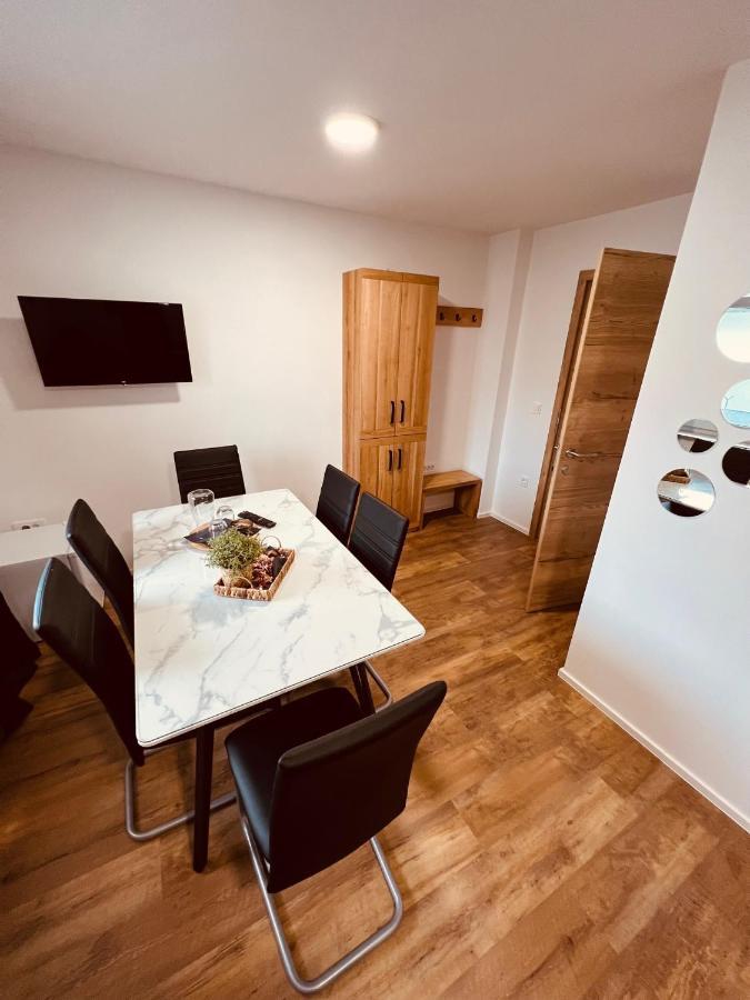 Pjagodic Hotel Cerklje - 5Min To Airport Cerklje na Gorenjskem Esterno foto