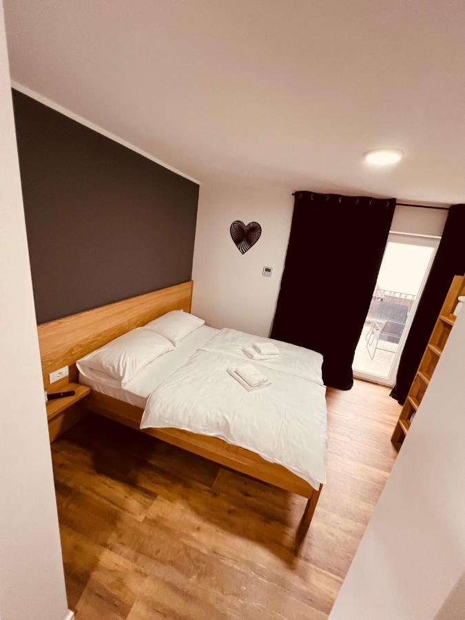 Pjagodic Hotel Cerklje - 5Min To Airport Cerklje na Gorenjskem Esterno foto