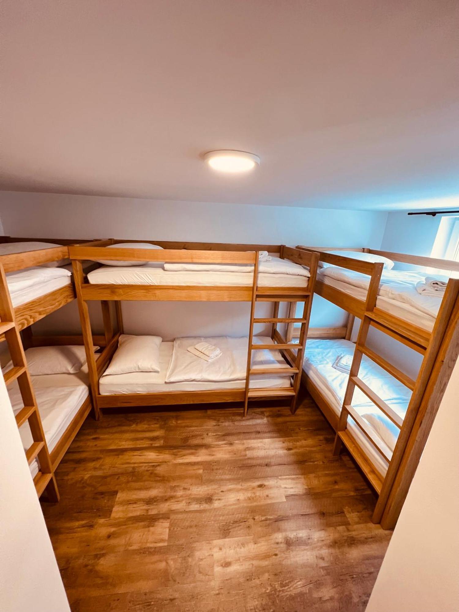 Pjagodic Hotel Cerklje - 5Min To Airport Cerklje na Gorenjskem Esterno foto